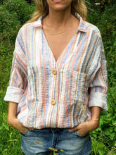 Cargar imagen en el visor de la galería, MARYLEBON STRIPED SHIRT
