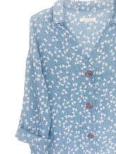 Cargar imagen en el visor de la galería, BUTTERFLY SHIRT
