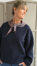 Cargar imagen en el visor de la galería, GLOBE SWEATER
