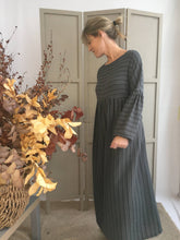 Cargar imagen en el visor de la galería, OLIMPIA DRESS
